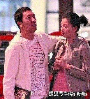 演员殷桃：曾经历一年无爱婚姻，离婚后绯闻不断，如今42岁还是单身