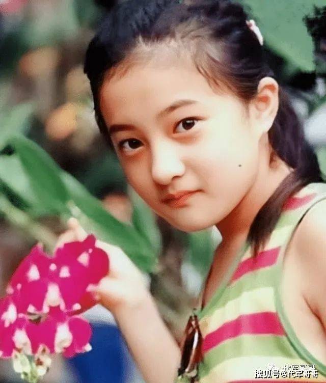 金铭:9岁时红遍全国,曾是撒贝宁的梦中女神,如今42岁却还是单身