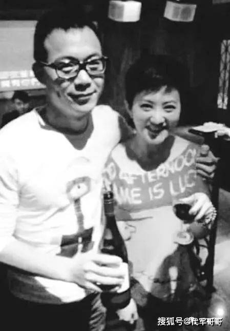金铭:9岁时红遍全国,曾是撒贝宁的梦中女神,如今42岁却还是单身